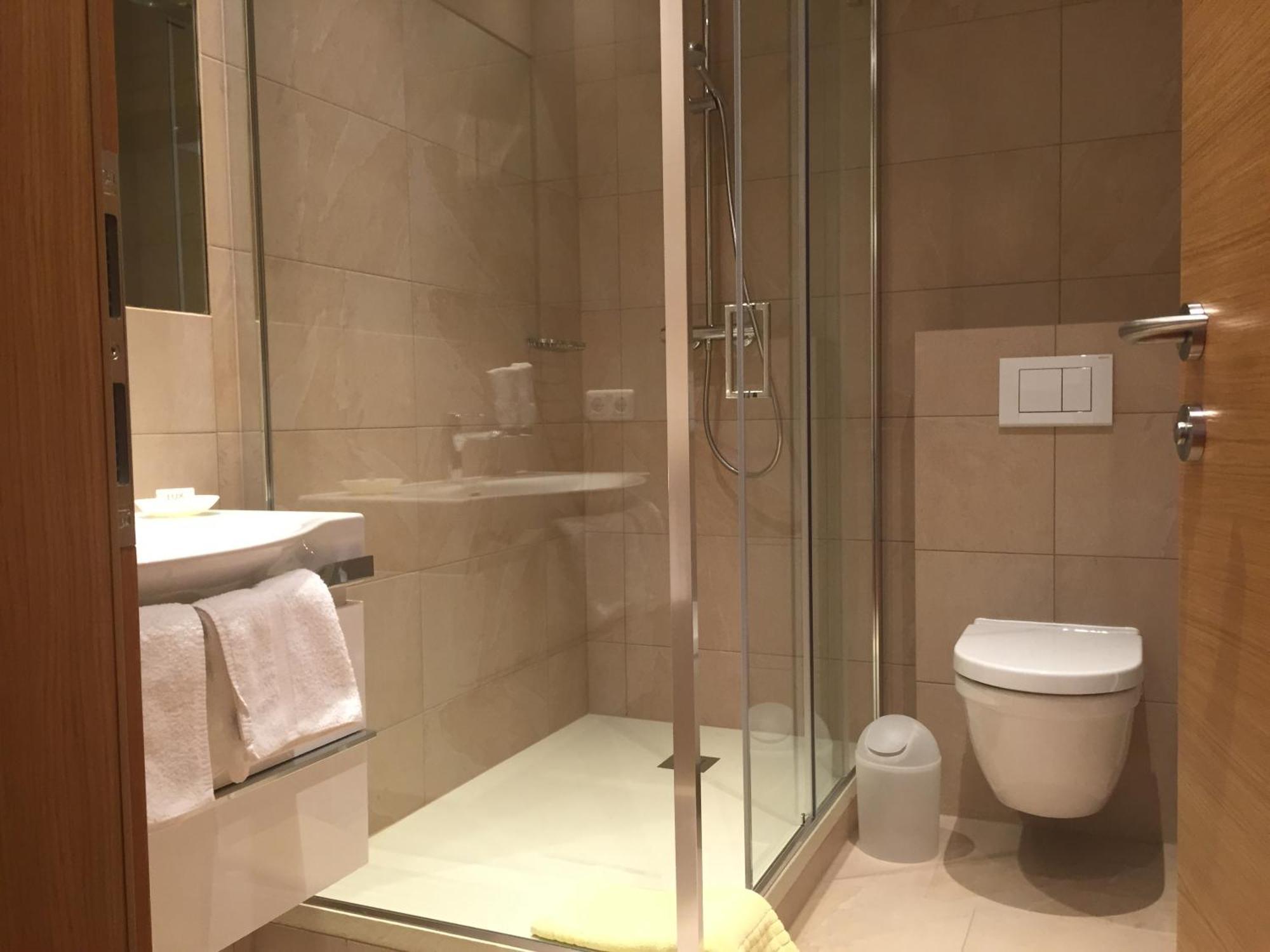 Hotel Angelika Σανκτ Αντόν αμ Άλμπεργκ Δωμάτιο φωτογραφία