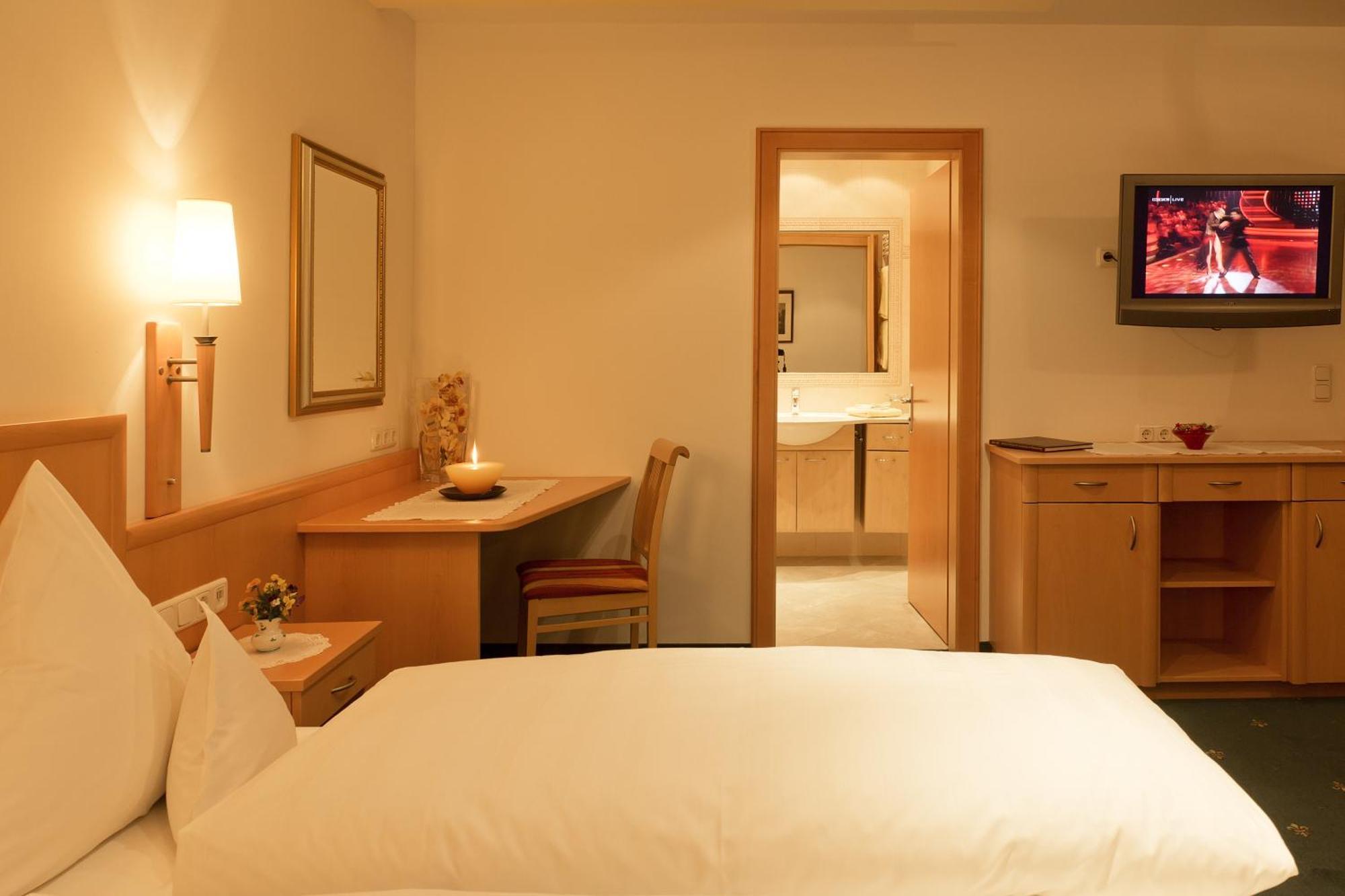 Hotel Angelika Σανκτ Αντόν αμ Άλμπεργκ Δωμάτιο φωτογραφία