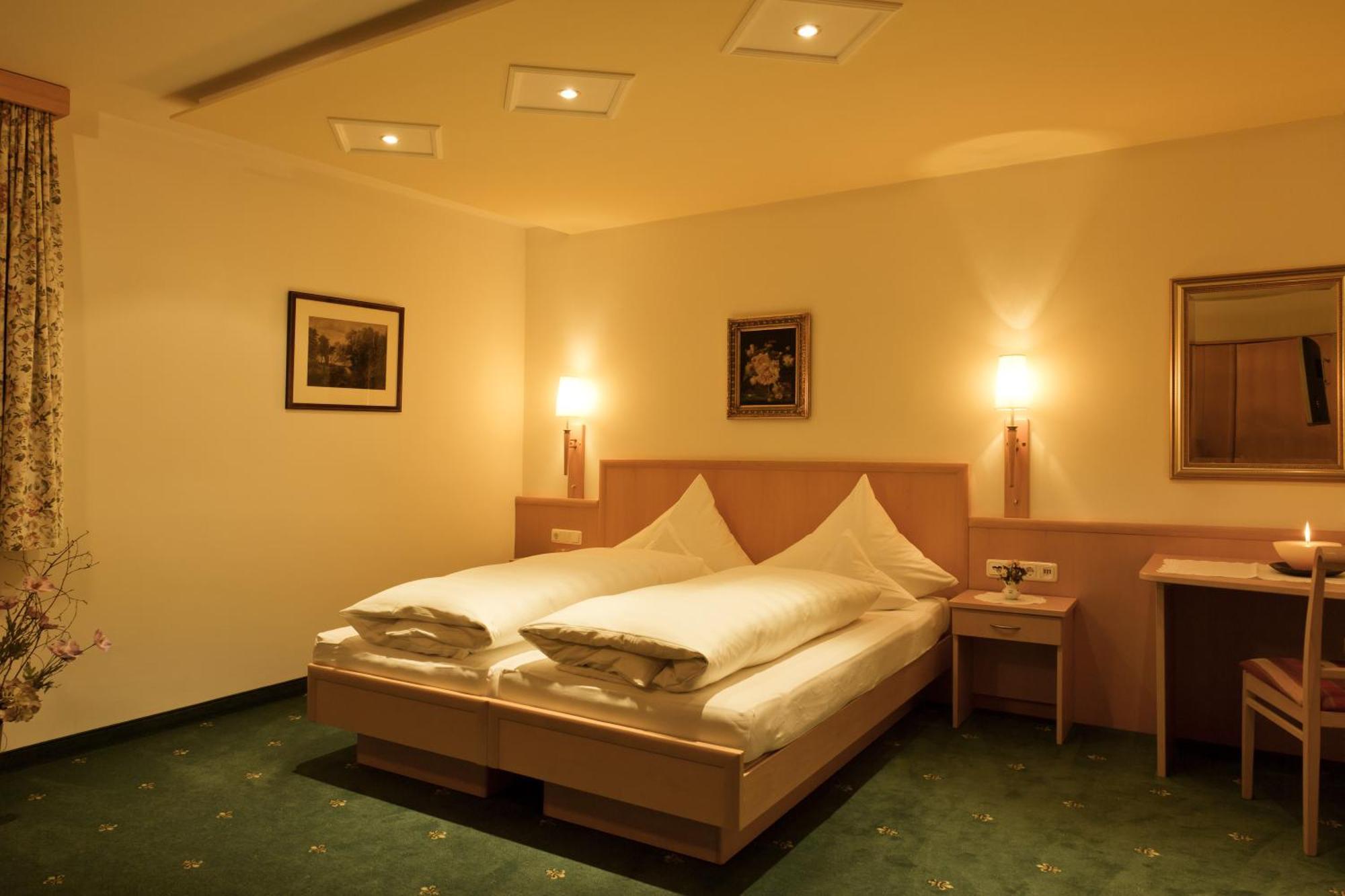 Hotel Angelika Σανκτ Αντόν αμ Άλμπεργκ Δωμάτιο φωτογραφία